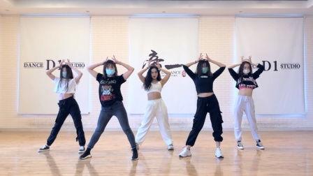 拉丁成人凳子舞蹈视频